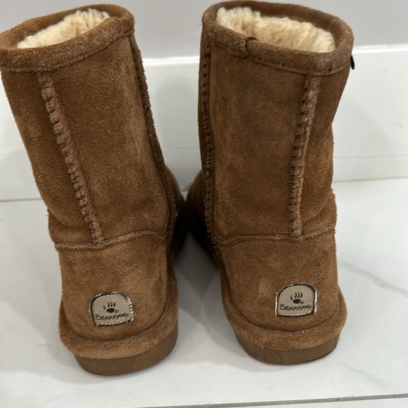 Bearpaw youth size 4 tan boots, used - Picture 5 of 6